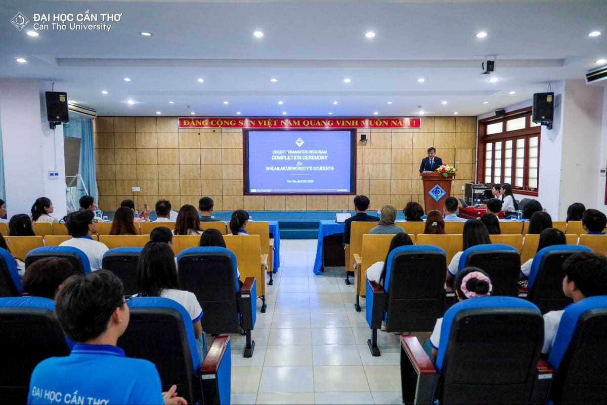 30 sinh viên Đại học Walailak (Thái Lan) hoàn thành chương trình trao đổi tín chỉ tại Trường Đại học Cần Thơ