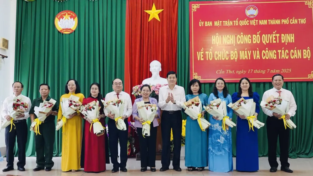 Kiện toàn bộ máy tổ chức đáp ứng yêu cầu hội nhập