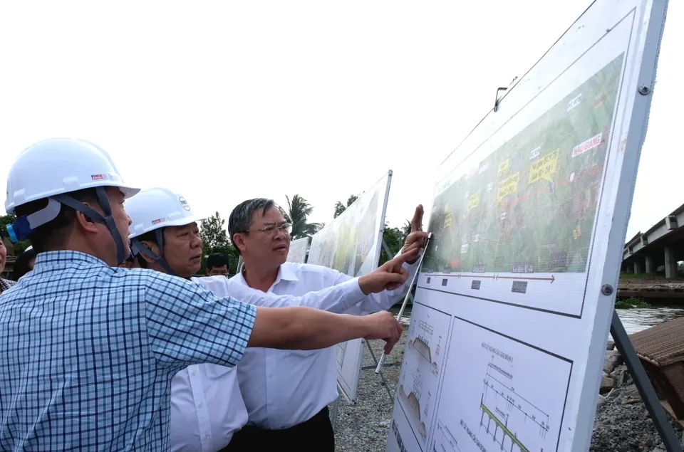 Quyết tâm cao đẩy nhanh tiến độ công trình giao thông trọng điểm